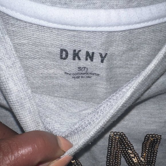Girls' DKNY gray t-shirt dress with gold lettering and trim size small (7) - Picture 5 of 6